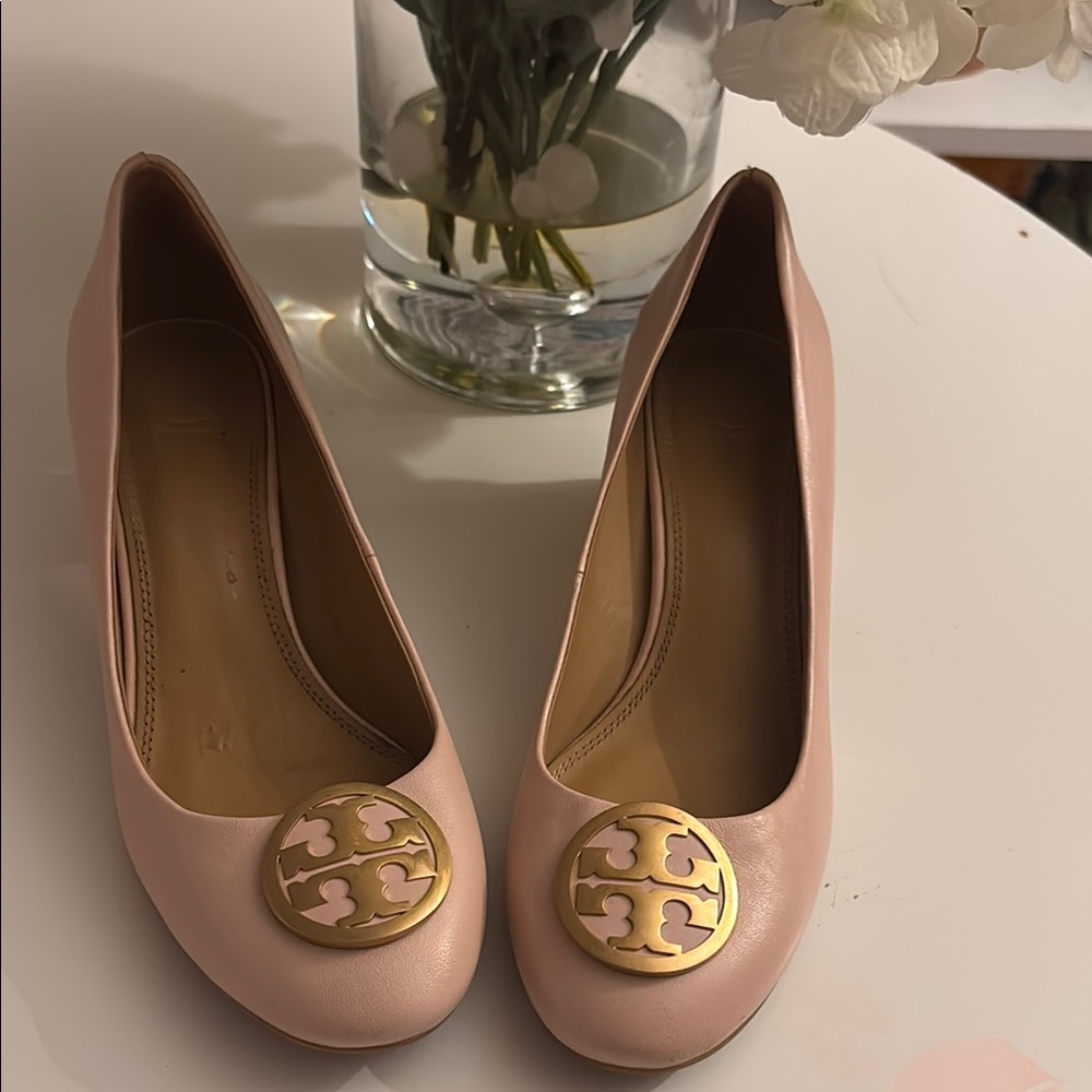 Tory Burch GENTLY worn pink heels